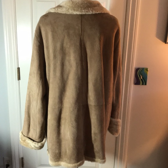BLUE DUCK tan shearling jacket - Picture 4 of 8